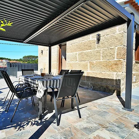 Galihost - A Casa De Esmeralda * Sanxenxo